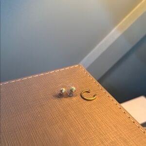 Kendra Scott - Gold Bezel and Ear Cuff Earrings Set